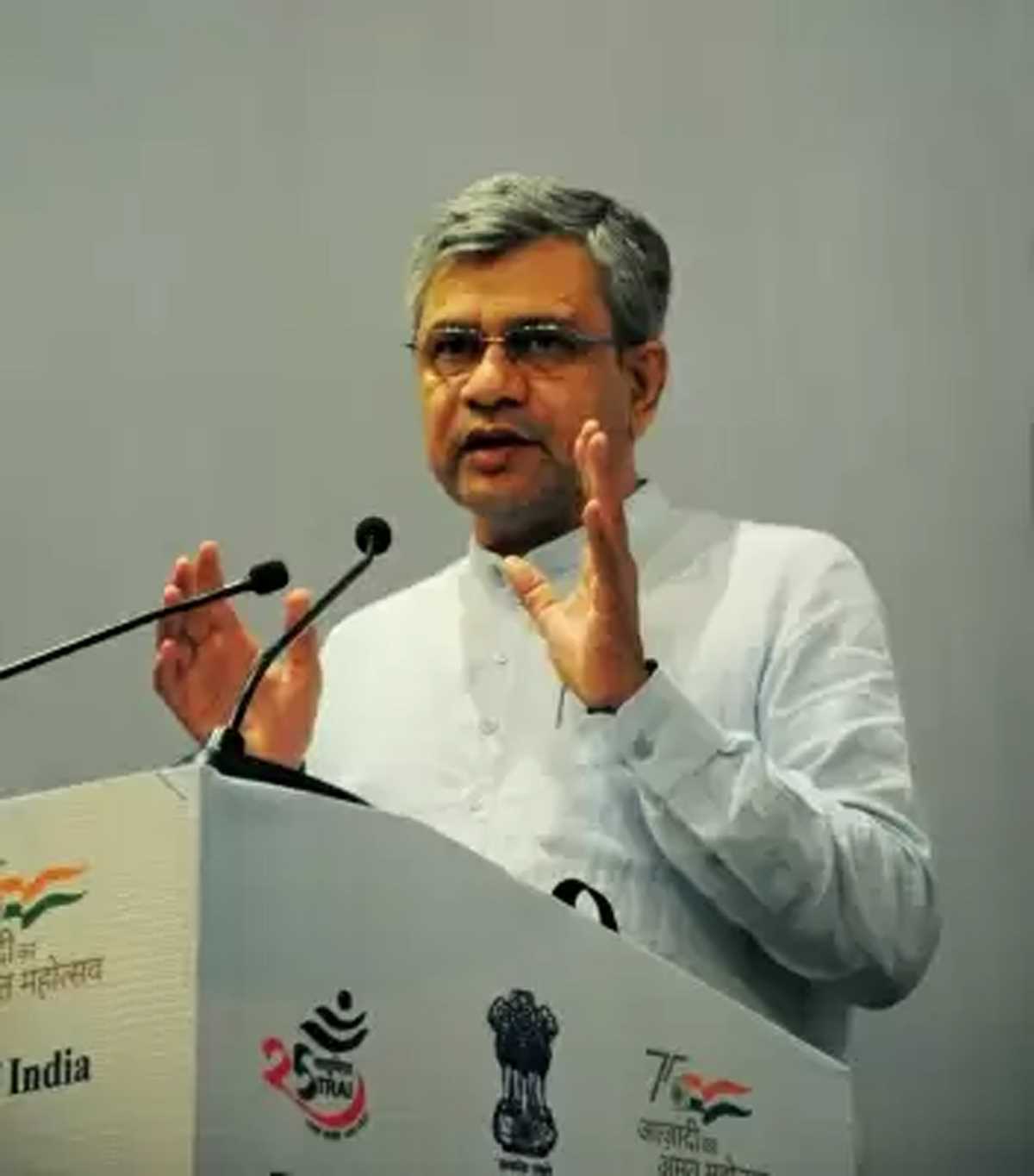 रेलवे ने ई-टिकटिंग को बनाया फुलप्रूफ सुरक्षित और पारदर्शी : अश्विनी वैष्णव